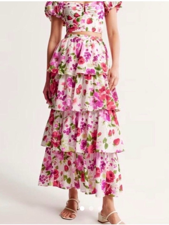 Abercrombie & Fitch Dresses & Skirts - Abercrombie & Fitch Pink Floral Tiered Maxi Skirt